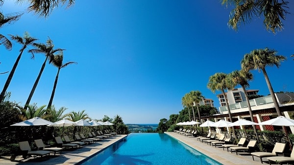 アッタテラス　プール